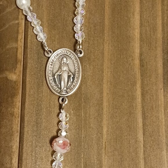 Beaded Rosary Necklace with Glass white pearls, clear crystals & pink rose beads - Picture 3 of 6